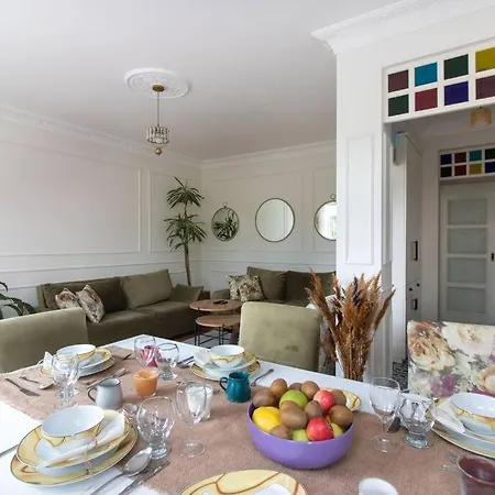 Spacious 4br 2ba W Priv Patio Close To Bosphorus * Isztambul
